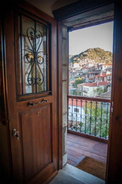 Despotikon Dimitsana Guest House - Ξενώνας Δεσποτικόν Αντωνόπουλου エクステリア 写真