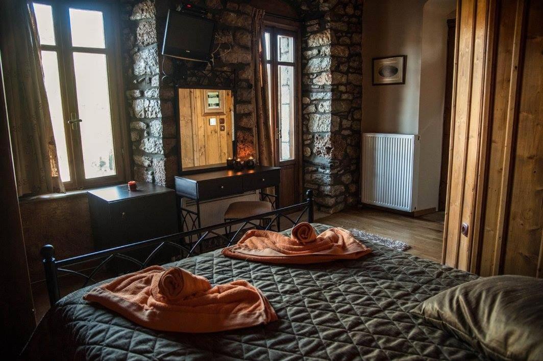 Despotikon Dimitsana Guest House - Ξενώνας Δεσποτικόν Αντωνόπουλου エクステリア 写真