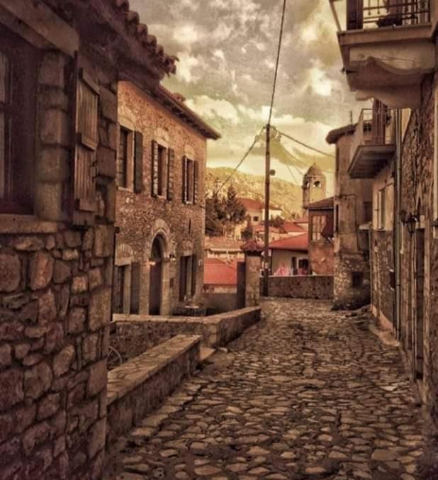 Despotikon Dimitsana Guest House - Ξενώνας Δεσποτικόν Αντωνόπουλου エクステリア 写真